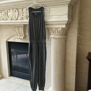 Women’s Sweaty Betty grey sleeveless Jumpsuit